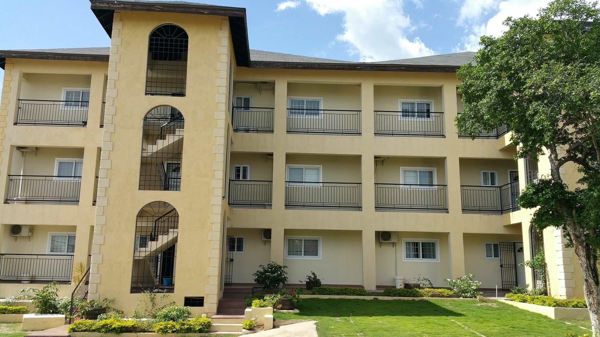 New Kingston Guest Apartments @ Donhead المظهر الخارجي الصورة